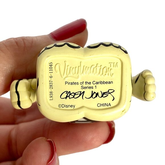 Disney Vinylmation Skeleton Pirates of the Caribbean Series 1 Signed 3in Figure - Picture 6 of 8